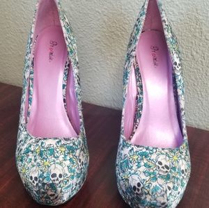 Promise Platform Velvety Skull Heels